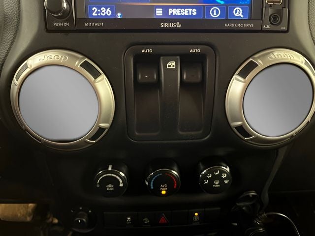 2018 Jeep Wrangler JK Sahara