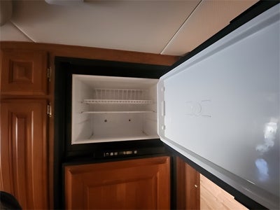 2019 Ford E-450SD Base