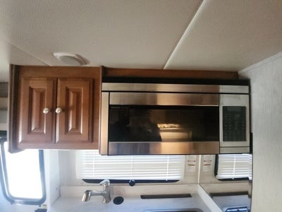 2019 Ford E-450SD Base