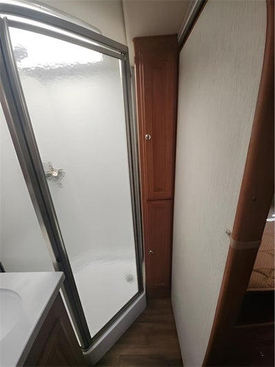 2019 Ford E-450SD Base