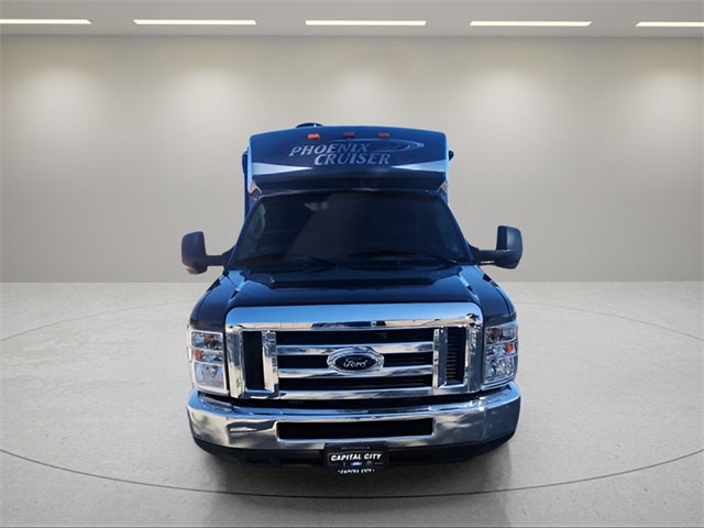 2019 Ford E-450SD Base