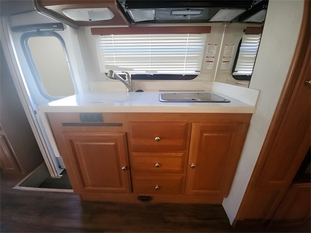 2019 Ford E-450SD Base