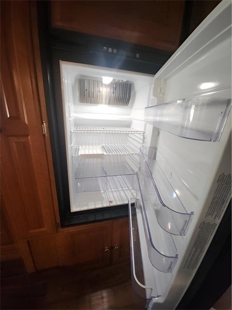 2019 Ford E-450SD Base