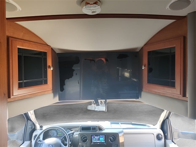 2019 Ford E-450SD Base