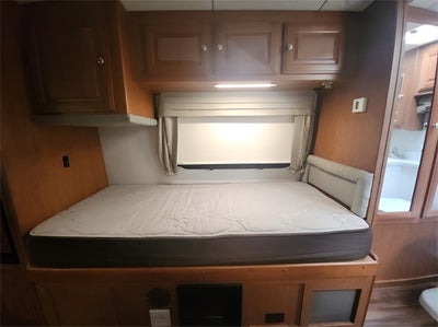 2019 Ford E-450SD Base