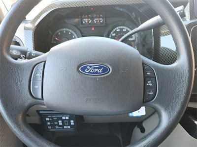 2019 Ford E-450SD Base