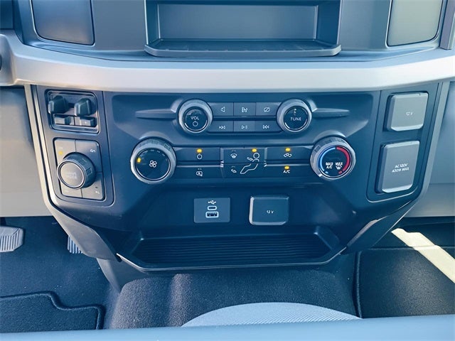 2025 Ford F-350SD XL