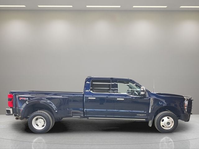 2023 Ford F-350SD Lariat DRW