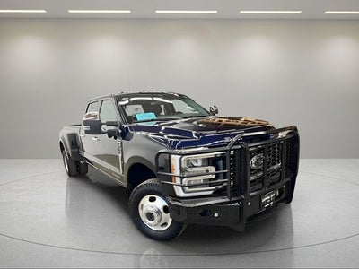 2023 Ford F-350SD Lariat DRW