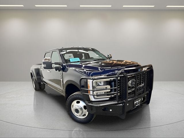 2023 Ford F-350SD Lariat DRW