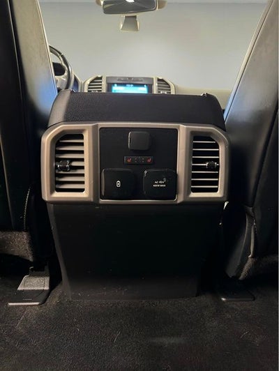 2017 Ford F-150 Platinum