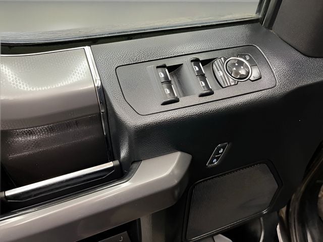 2015 Ford F-150 XLT w/HD Payload Pkg