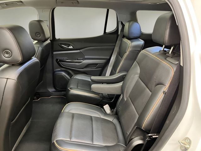 2021 GMC Acadia AT4