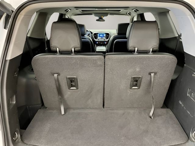 2021 GMC Acadia AT4