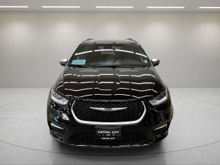 2025 Chrysler Pacifica Pinnacle