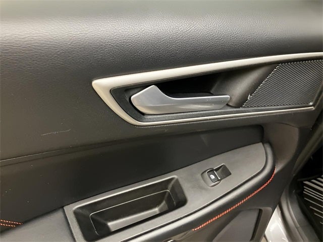 2022 Ford Edge ST Line