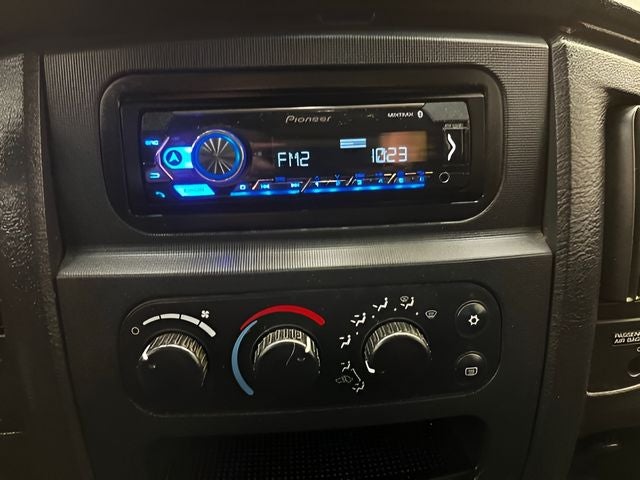 2004 Dodge Ram 2500 SLT