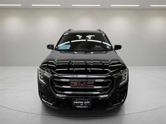 2022 GMC Terrain AT4