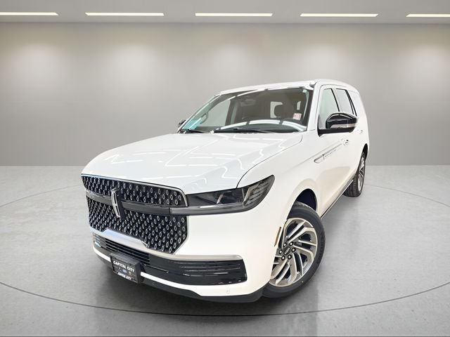 2027 Lincoln Navigator Reserve
