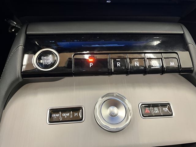 2027 Lincoln Navigator Reserve