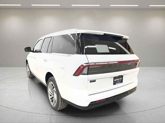 2027 Lincoln Navigator Reserve