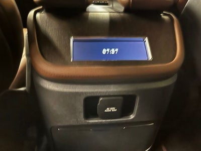 2027 Lincoln Navigator L Reserve