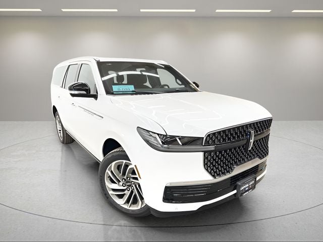 2027 Lincoln Navigator L Reserve