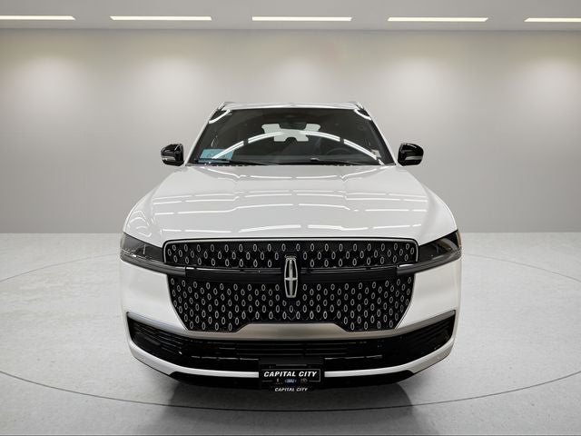2027 Lincoln Navigator L Reserve