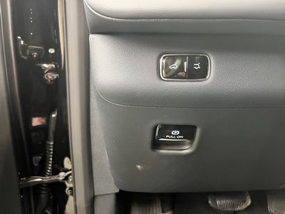 2027 Lincoln Navigator L Reserve