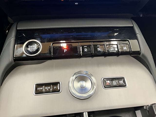 2027 Lincoln Navigator L Reserve