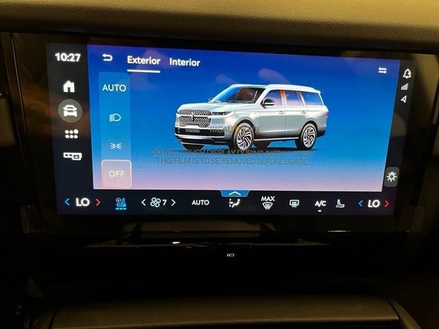 2027 Lincoln Navigator L Reserve