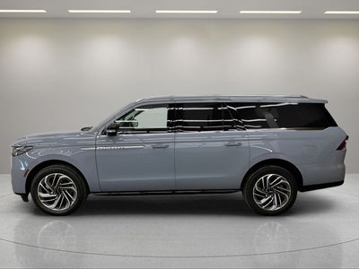 2027 Lincoln Navigator L Reserve