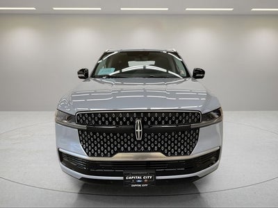 2027 Lincoln Navigator L Reserve