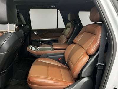 2026 Lincoln Navigator L Reserve