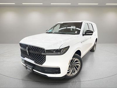 2027 Lincoln Navigator L Reserve
