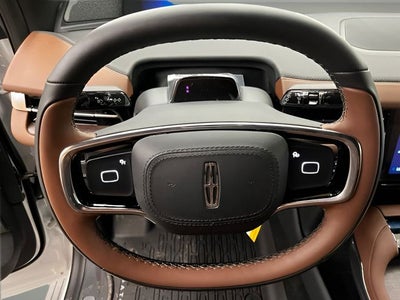 2027 Lincoln Navigator L Reserve