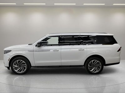 2027 Lincoln Navigator L Reserve