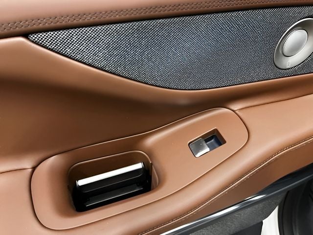 2027 Lincoln Navigator L Reserve