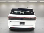 2027 Lincoln Navigator L Reserve