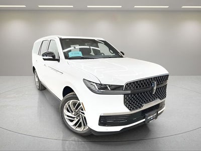 2027 Lincoln Navigator L Reserve