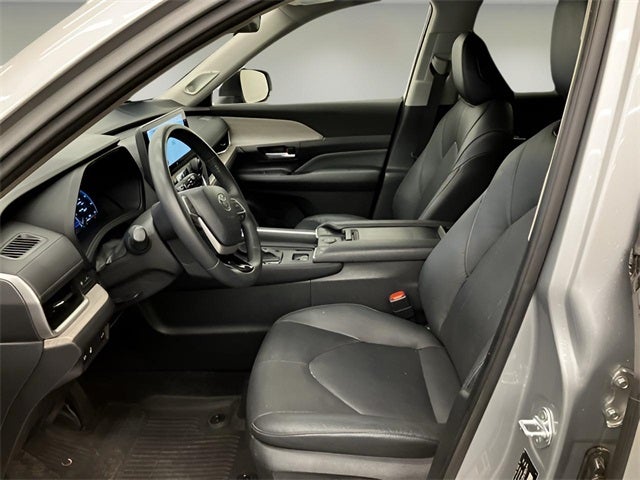 2024 Toyota Grand Highlander Base