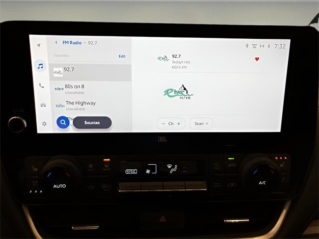 2024 Toyota Grand Highlander Base