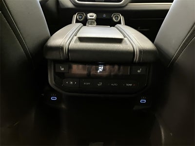 2024 Toyota Grand Highlander Base