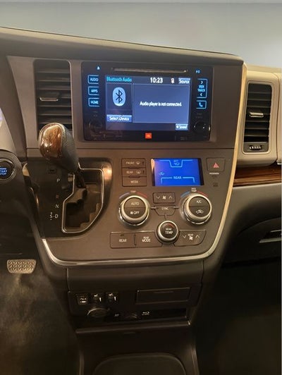 2016 Toyota Sienna Limited Premium 7 Passenger