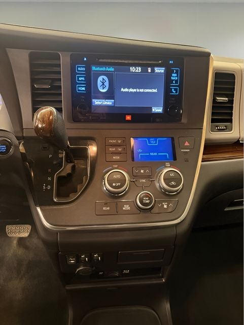 2016 Toyota Sienna Limited Premium 7 Passenger