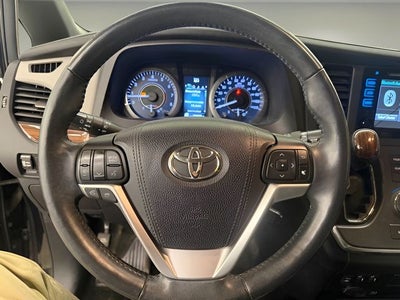 2016 Toyota Sienna Limited Premium 7 Passenger