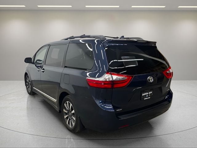 2020 Toyota Sienna XLE Premium 7 Passenger