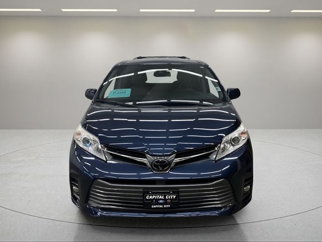 2020 Toyota Sienna XLE Premium 7 Passenger