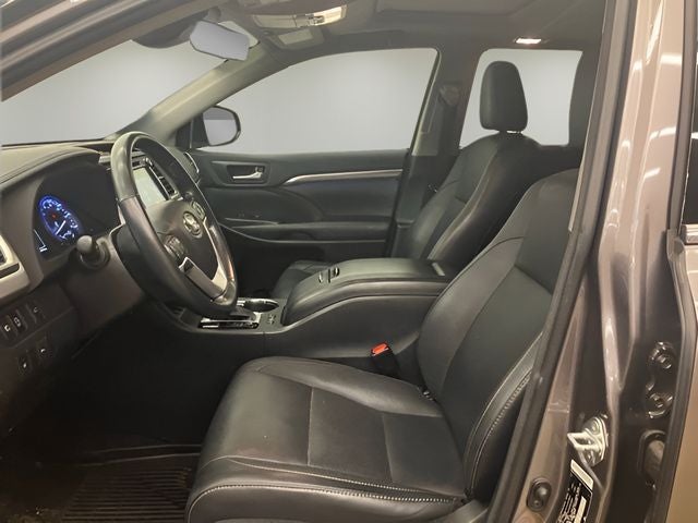 2018 Toyota Highlander Base