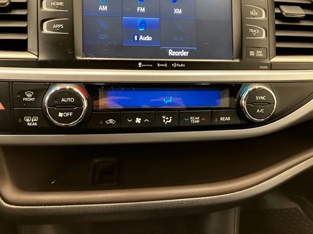 2019 Toyota Highlander Base